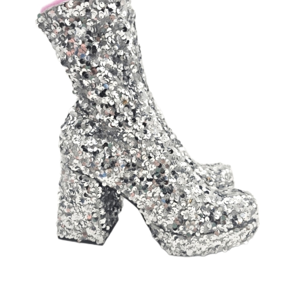 Abound Steffie Silver Sequin Platform Booties Women's Size 6.5 NWOT